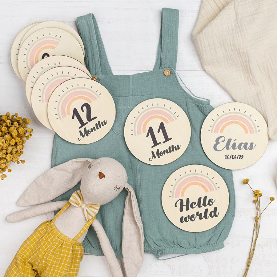 Rodelas de madeira - meses